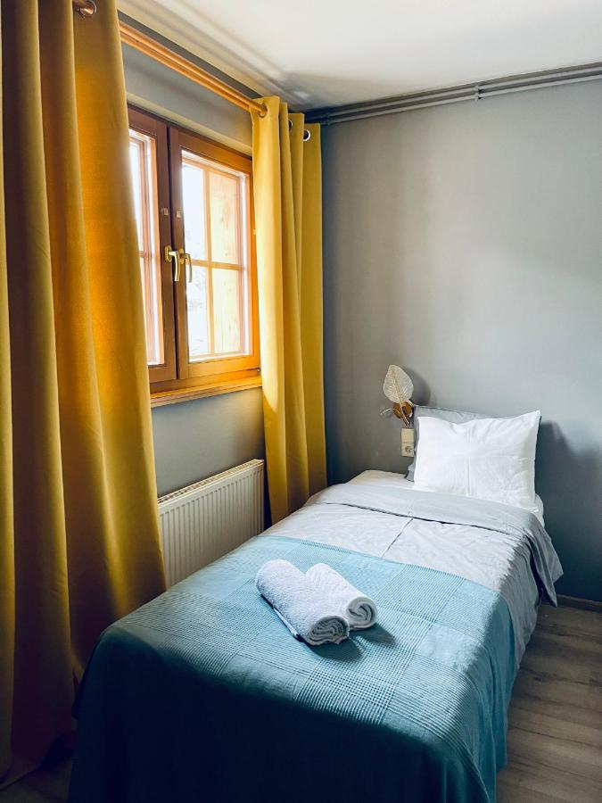 Skalny Dworek Brenna Buitenkant foto